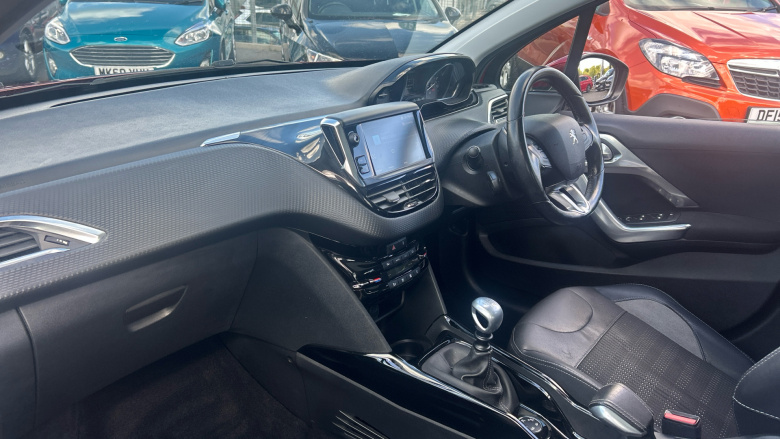Peugeot 2008 1.2 PureTech 110 Allure Premium 5dr Petrol Estate
